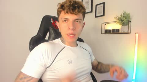 jacobb116 online show from December 2024 01:53:02 AM