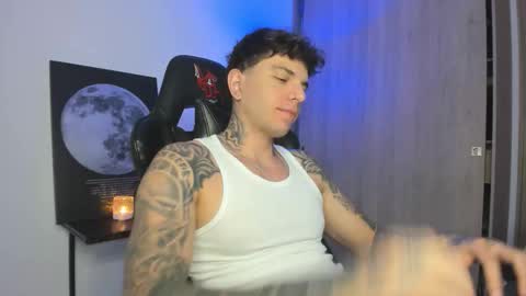 jacobb116 online show from November 2025 01:00:02 AM