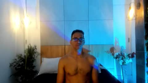 jacobdraven online show from December 2025 03:23:01 AM