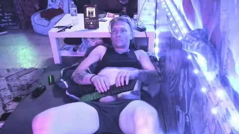 jacobshotelroom online show from May 2026 06:10:02 AM