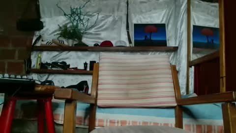 My loves Collaborate with me with my content for sale it helps me a lot online show from December 2025 06:36:02 PM