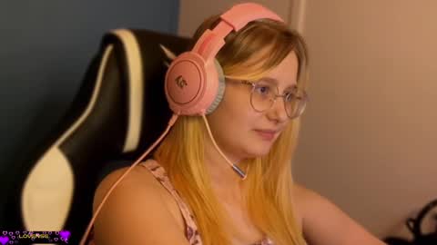 jacywinslat online show from February 2025 07:48:02 PM