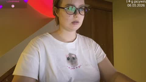 Snapshot of jacywinslat chatting on May 2026 11:37:01 AM jacywinslat online show from May 2026 11:37:01 AM