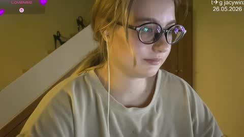 Snapshot of jacywinslat chatting on May 2026 04:47:01 PM jacywinslat online show from May 2026 04:47:01 PM
