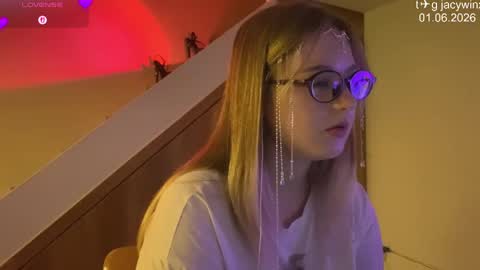 Snapshot of jacywinslat chatting on June 2026 09:16:02 PM jacywinslat online show from June 2026 09:16:02 PM