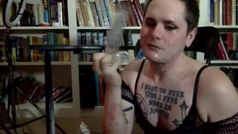 Jadaeth Maynez online show from November 2025 08:03:01 AM