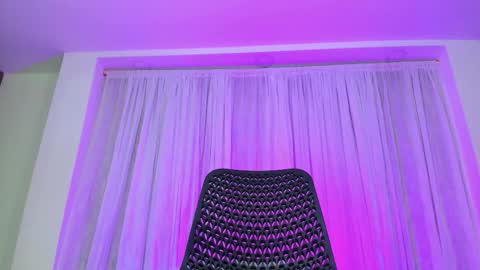 JADDYK  online show from December 2025 09:20:02 PM