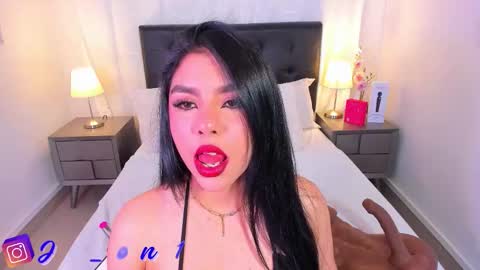  Jade Bonnet online show from September 2025 12:10:01 PM