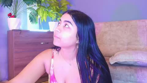 Snapshot of jade_brunnette chatting on June 2026 08:01:01 PM Jade Brunete online show from June 2026 08:01:01 PM