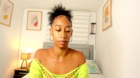 Jade smile online show from December 2024 03:58:01 PM