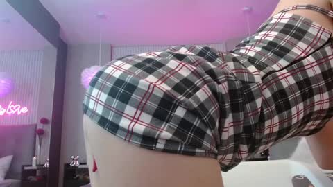 JADE online show from January 2025 11:45:01 PM