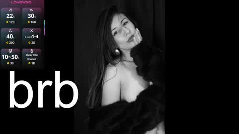 jade white  online show from September 2025 12:29:01 PM