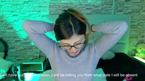 Snapshot of jade_white_ chatting on May 2026 01:05:02 PM jade white online show from May 2026 01:05:02 PM