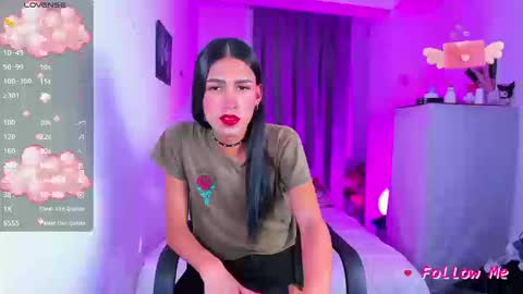 Snapshot of jadebenett chatting on September 2025 04:01:01 AM Jade Benett online show from September 2025 04:01:01 AM