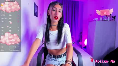 Snapshot of jadebenett chatting on September 2025 03:30:02 AM Jade Benett online show from September 2025 03:30:02 AM