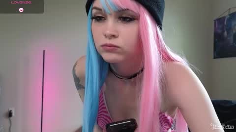 Bunnie Jade online show from October 2025 06:08:02 PM
