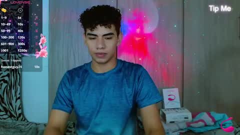 javi15  online show from December 2024 09:51:02 AM