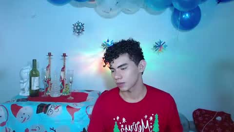 javi15  online show from December 2024 11:22:01 AM