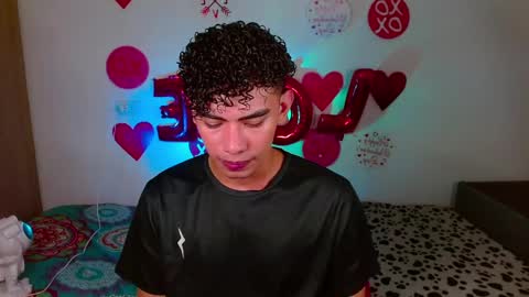 javi15  online show from March 2025 01:45:02 AM