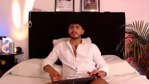 Jaiden online show from November 2025 06:35:02 AM