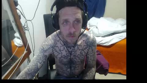 Snapshot of jake265897 chatting on June 2026 04:43:02 AM showingitoff online show from June 2026 04:43:02 AM