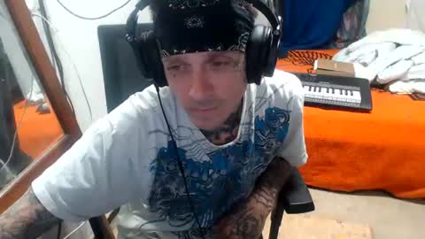 Snapshot of jake265897 chatting on August 2026 05:39:02 AM showingitoff online show from August 2026 05:39:02 AM
