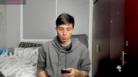 JAKE BOO online show from November 2025 01:30:02 AM