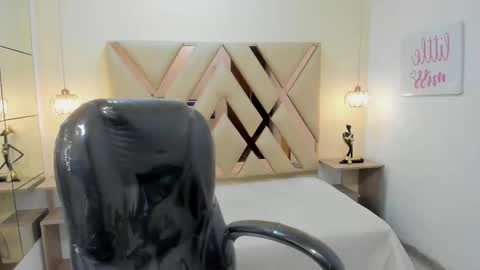 Snapshot of jake_evanss_ chatting on November 2025 05:34:01 PM JAKE online show from November 2025 05:34:01 PM