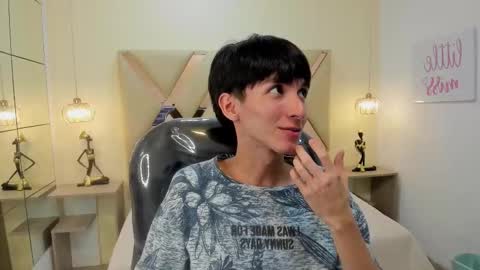 Snapshot of jake_evanss_ chatting on November 2025 05:14:02 PM JAKE online show from November 2025 05:14:02 PM