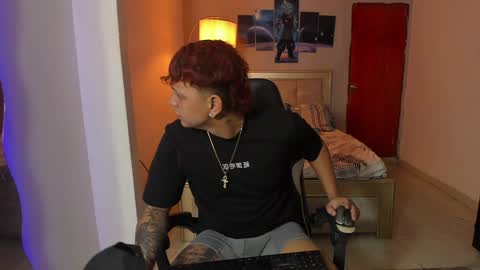 Snapshot of jake_pons chatting on December 2024 02:19:02 AM Jake Pons online show from December 2024 02:19:02 AM