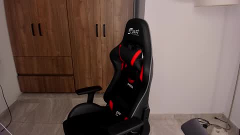 Snapshot of jake_pons chatting on September 2025 02:28:02 AM Jake Pons online show from September 2025 02:28:02 AM