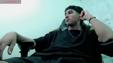 Snapshot of jake_tripp chatting on December 2024 09:39:02 AM jake_tripp online show from December 2024 09:39:02 AM