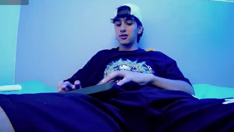 jake_tripp online show from December 2025 04:19:01 AM