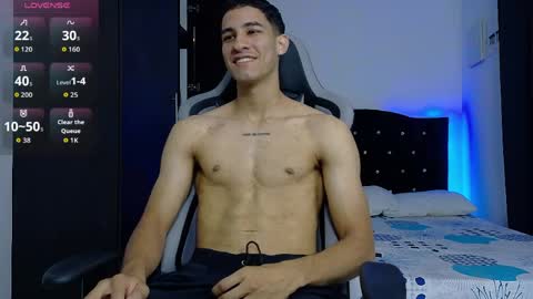 Snapshot of jakemonroe1 chatting on May 2026 03:42:02 PM JakeMonroe online show from May 2026 03:42:02 PM