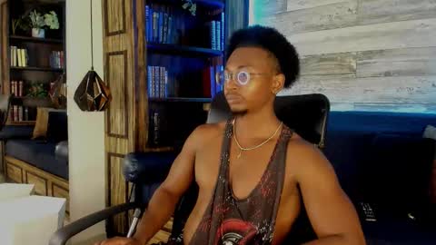   online show from October 2025 04:02:02 AM