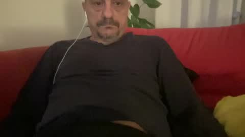 Snapshot of jamelgo79 chatting on December 2024 09:16:01 PM jamelgo online show from December 2024 09:16:01 PM