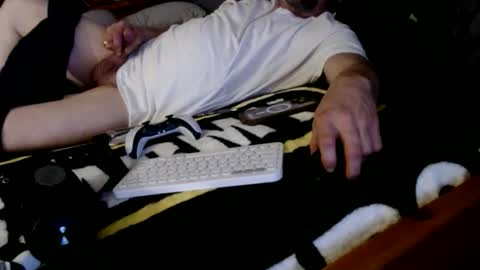 what you in too online show from January 2026 07:06:02 PM