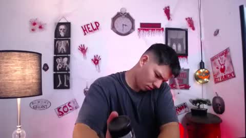 james_cr online show from October 2025 12:20:01 PM