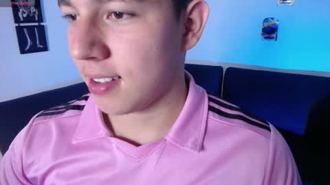 james_cr online show from March 2026 11:33:01 PM