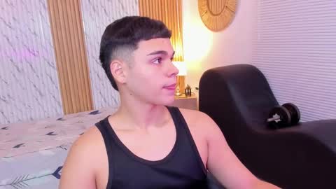 James online show from October 2025 08:30:01 PM