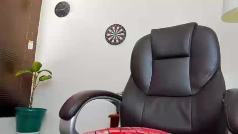 James online show from September 2025 04:32:02 PM