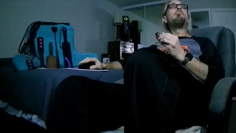 Snapshot of jamesbondage_0069 chatting on January 2025 04:50:02 AM James Bondage online show from January 2025 04:50:02 AM