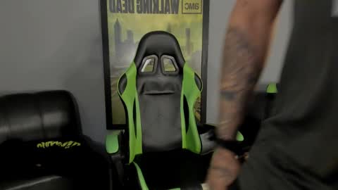 Snapshot of jamesinked_ chatting on December 2024 03:20:02 PM Jamesinked online show from December 2024 03:20:02 PM