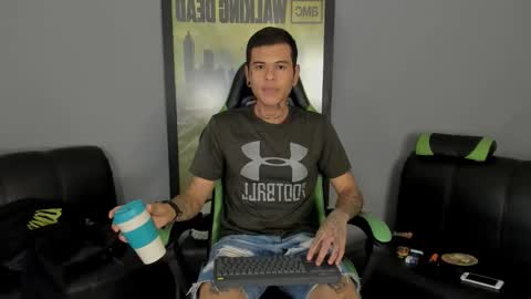 Snapshot of jamesinked_ chatting on February 2025 09:56:02 PM Jamesinked online show from February 2025 09:56:02 PM