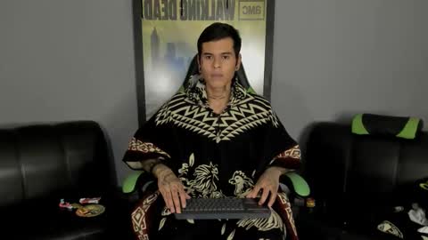 Snapshot of jamesinked_ chatting on March 2025 01:56:01 AM Jamesinked online show from March 2025 01:56:01 AM