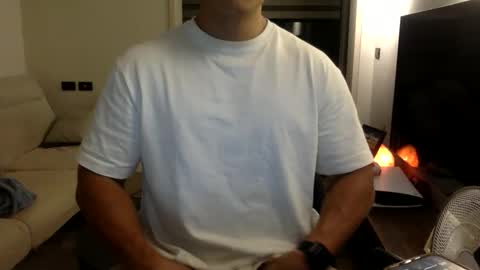 Snapshot of jamesmo820913 chatting on November 2025 02:37:02 PM jamesmo820913 online show from November 2025 02:37:02 PM