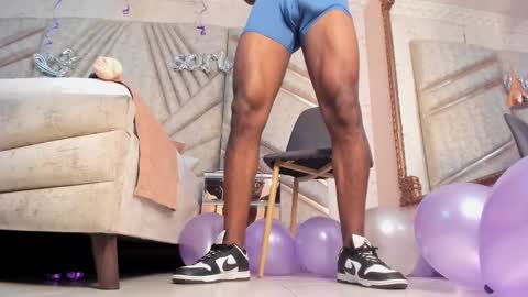 Snapshot of jamesparck chatting on February 2025 03:20:02 PM James online show from February 2025 03:20:02 PM