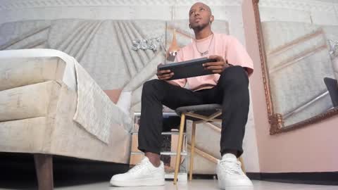 Snapshot of jamesparck chatting on February 2025 11:35:02 AM James online show from February 2025 11:35:02 AM