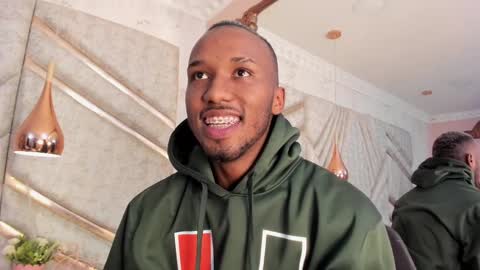 Snapshot of jamesparck chatting on March 2025 03:07:02 PM James online show from March 2025 03:07:02 PM