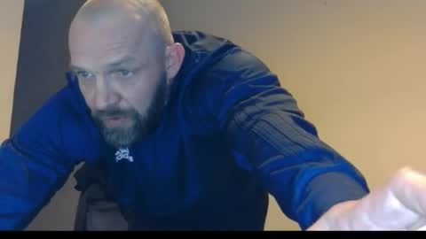 Snapshot of jamesy8391 chatting on January 2025 04:38:01 PM jamesy8391 online show from January 2025 04:38:01 PM